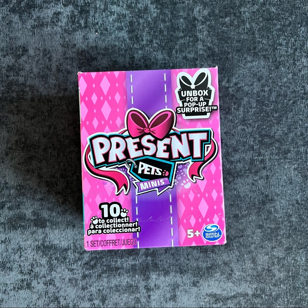 NIB Present Pets Mini